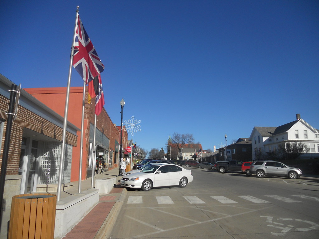 Brooklyn, Iowa The business district in Brooklyn, Iowa con… Flickr