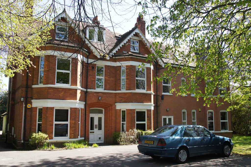 Woodmanton (formerly Woodmanton Hotel), 35 Wellington Road, Bournemouth