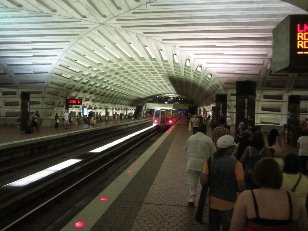 20120729 59 WMATA Metro Center station2 David Wilson Flickr