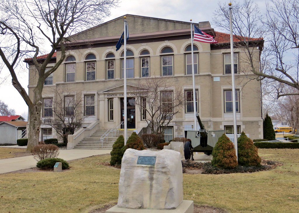 Newton County Courthouse, Kentland, IN IMG_0349_NewtonCty Max Hank