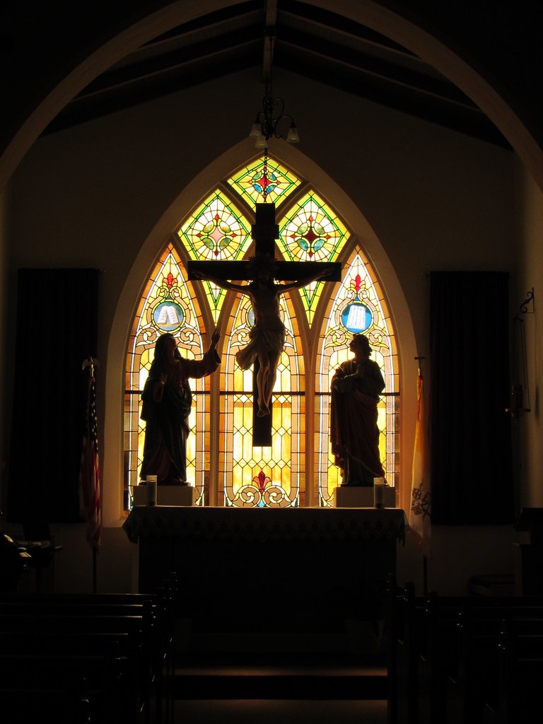 Silhouette of the Cross St. Rita in the Desert (also known… Flickr