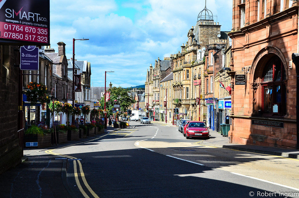 High Street, Creiff Perth and Kinross, Scotland Robert Ingram Flickr