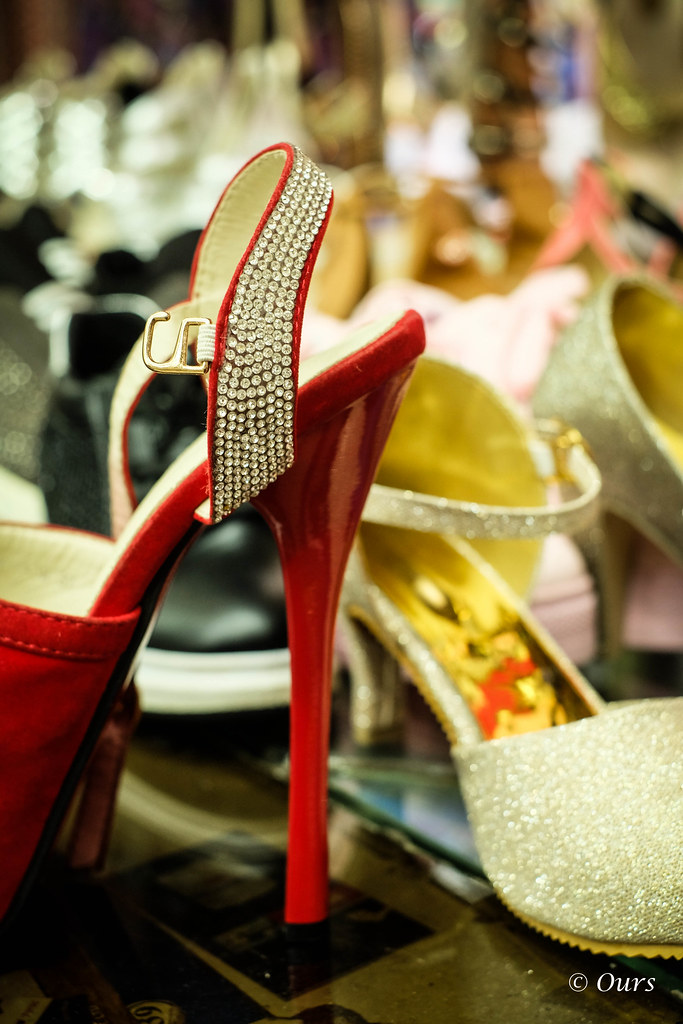 All is possible in India shoes in an Indian shoe shop...… Flickr