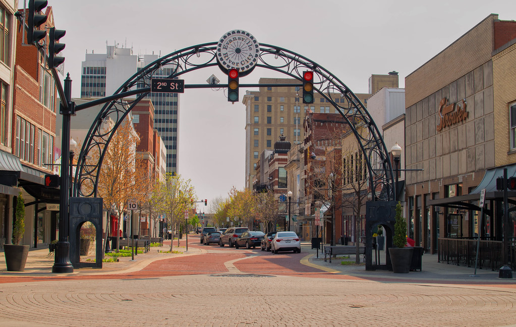 Main street Evansville, In. Evansville, is an old river to… Flickr
