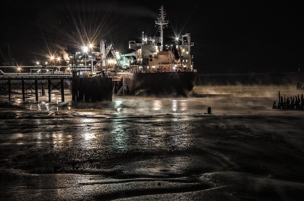 Courtenay Bay Saint John NB 2015 Ships docked to accept … Flickr