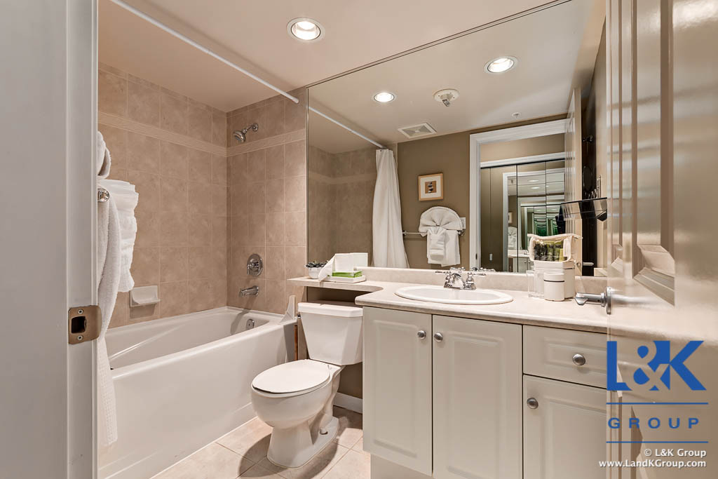 Condos for Sale Calgary SW 1201 650 10 St SW Condos for … Flickr