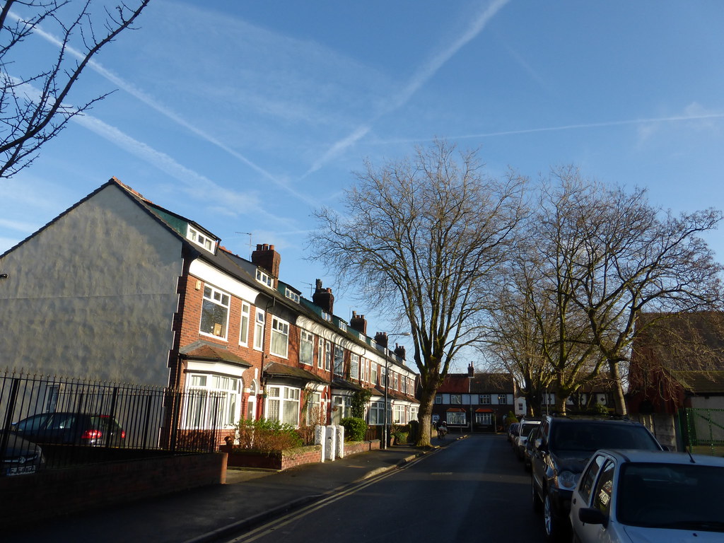 Primrose Avenue, Urmston Taken yesterday morning (Monday 5… Flickr