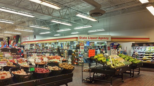 State Liquor Agency | I don't recall many Tops stores having… | Flickr