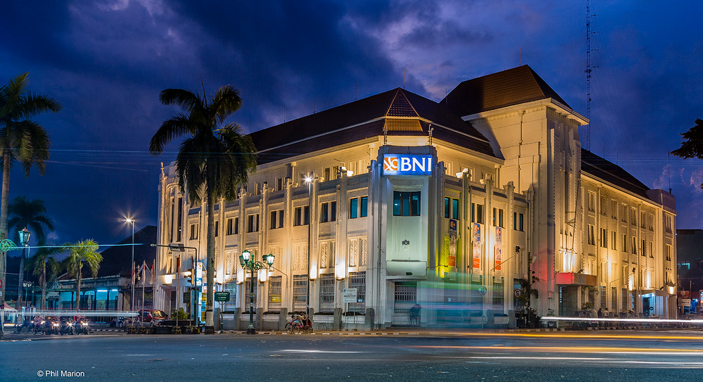 BNI '46 building Yogyakarta, Indonesia Yogyakarta Landma… Flickr