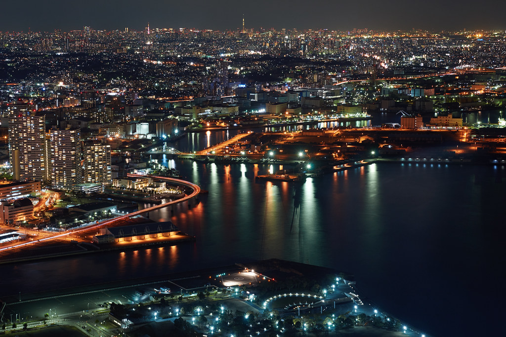 Yokohama Night View from Yokohama Landmark Tower 横浜ランドマークタ… Flickr