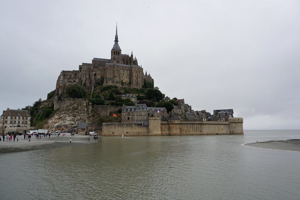 Mont SaintMichel amb marea alta Mont SaintMichel high ti… Flickr