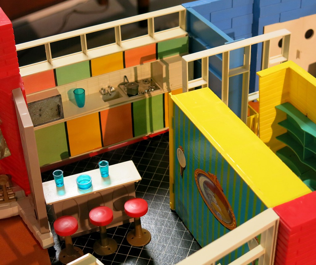 Debbie's Dream House Kitchen 1963 . Heather David Flickr