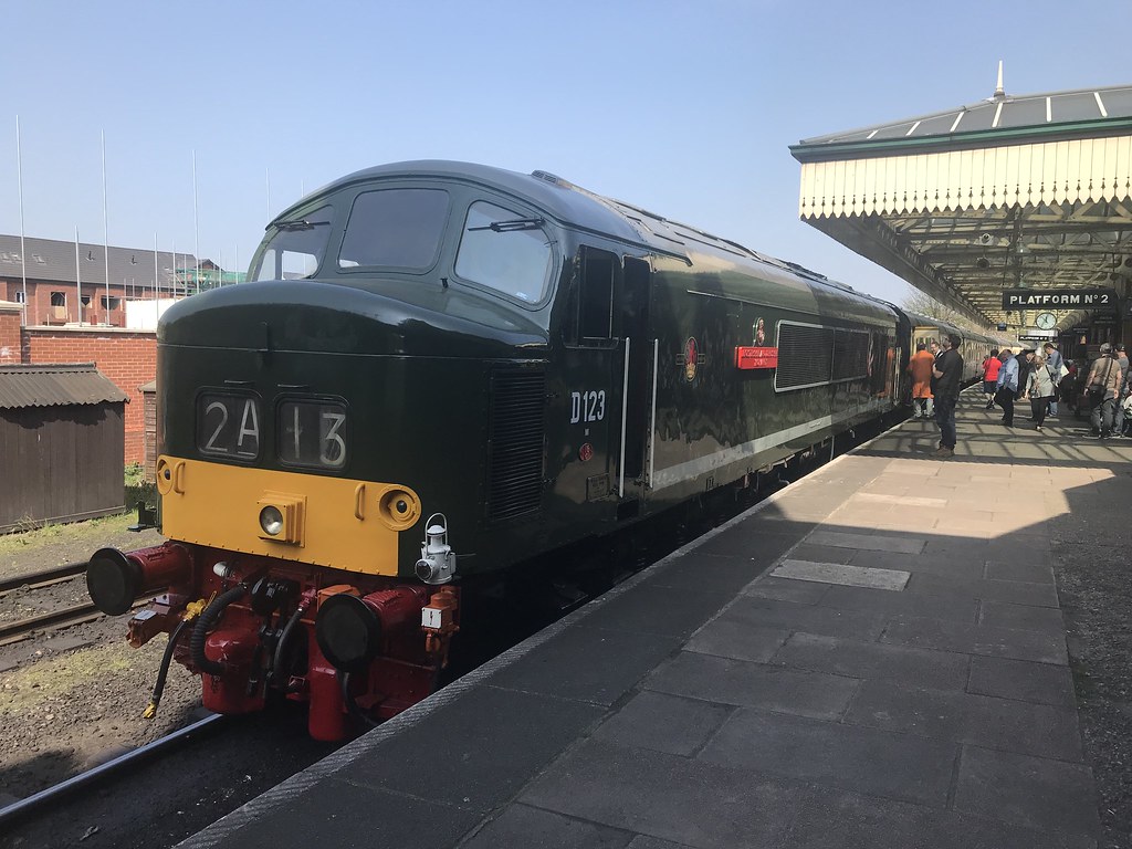 D123 looking well with its new paint job Loughborough & … Flickr
