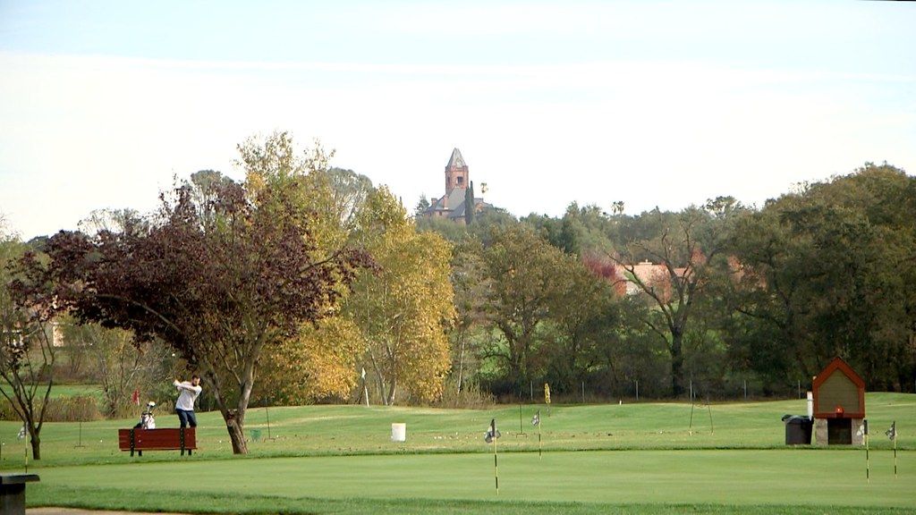 Ione Parks and Building64 Deborah Mackey Flickr