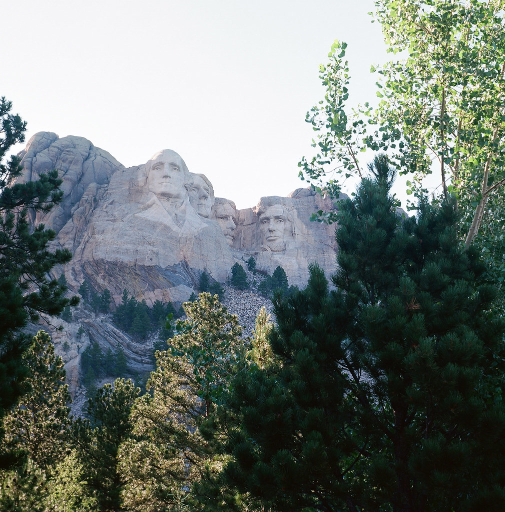 Mt. Rushmore Camera Ansco Speedex 4.5 Special (circa 1952… Flickr
