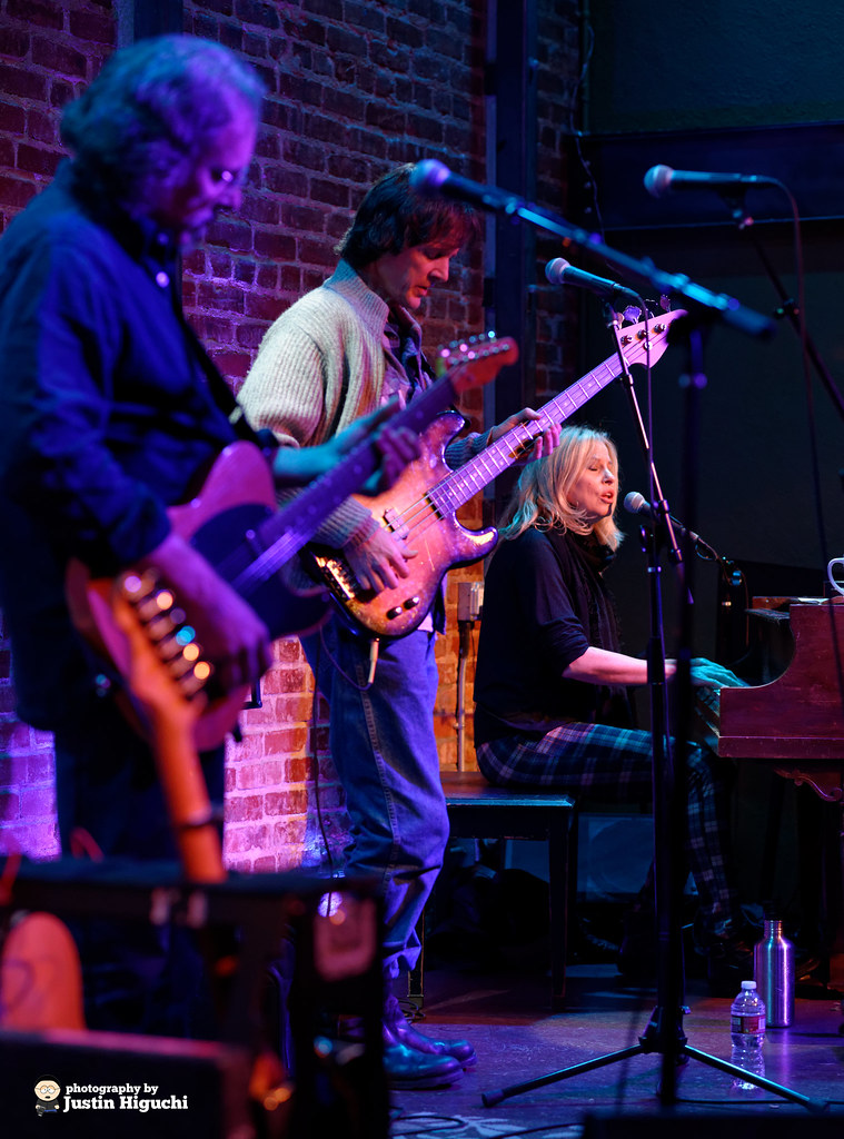 Vonda Shepard 12/20/2014 1 Vonda Shepard performing live … Flickr