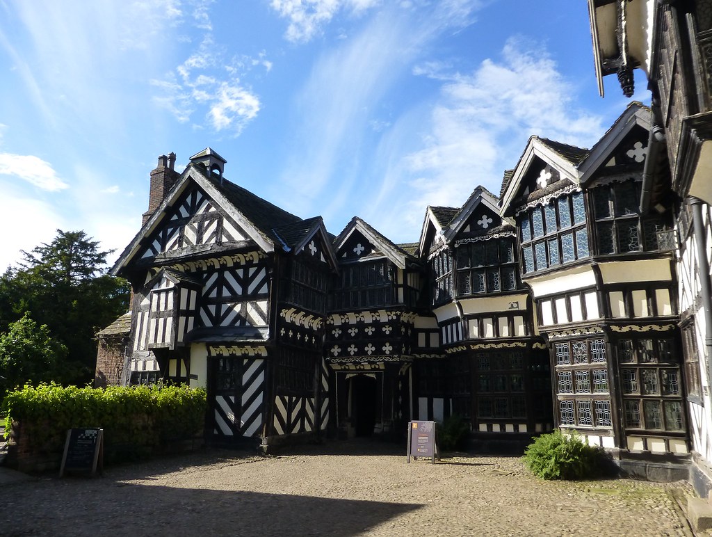 Little Morton Hall Little Morton Hall an iconic Tudor mano… Flickr