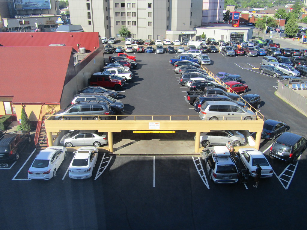 Loading the car Niagara Falls, Ontario, Canada. And so… Flickr