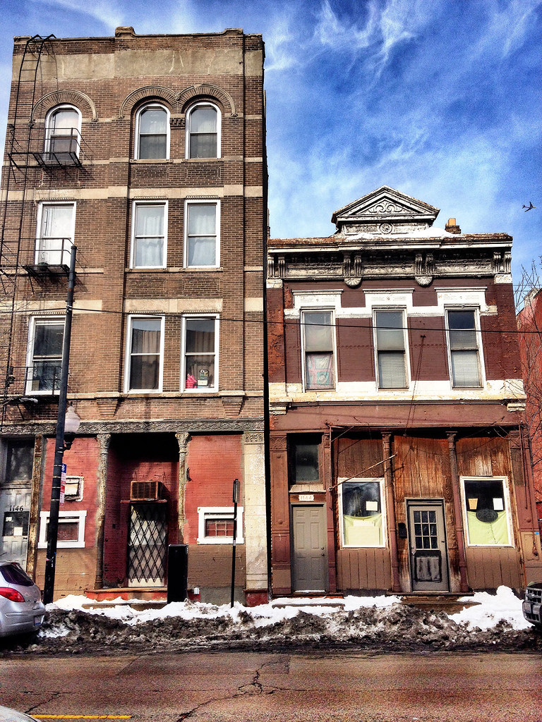 Pilsen, Chicago Vintage buildings in Pilsen, Chicago adrienne