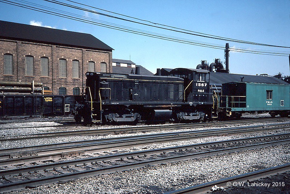 P&LE 1567 in 479 In McKeesport, PA in front of the old US… Flickr