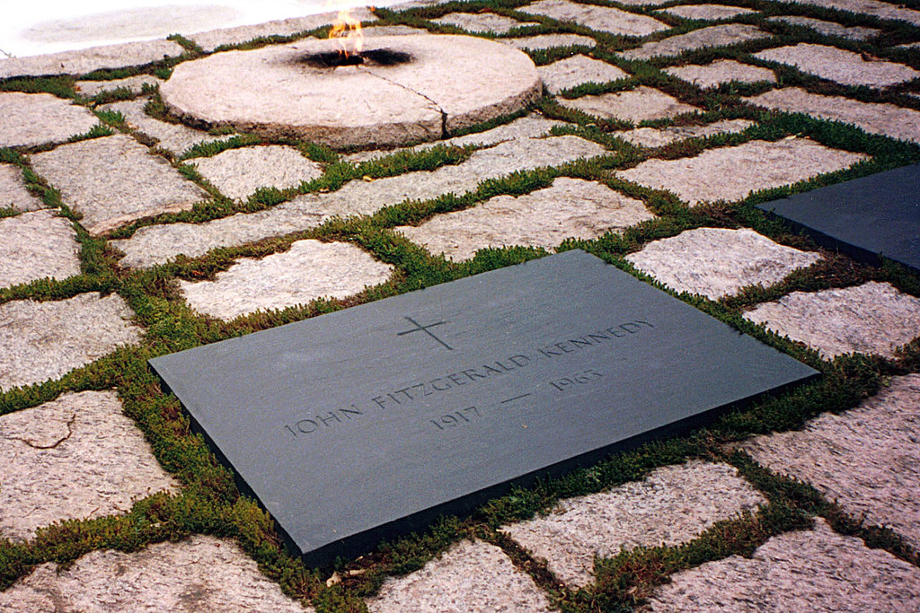 JFK grave (President John Fitzgerald Kennedy GravesiteEter… Flickr