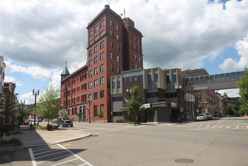 Northwest Savings Bank, Warren, PA Joseph Flickr