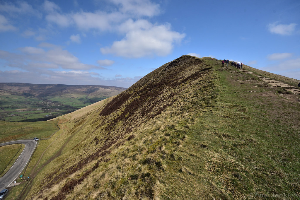 Mam Tor Summit Mam Tor, (National Trust), Derbyshire, UK. Bri_J