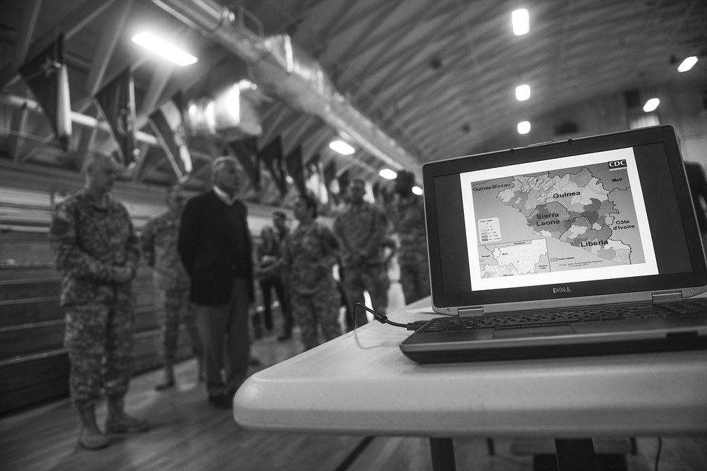 141117DAF077013 FORT CAMPBELL, Ky. (Nov. 17, 2014) S… Flickr