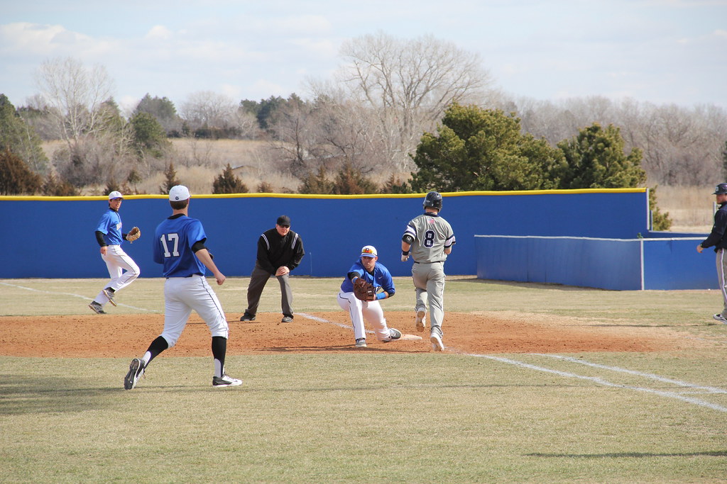 DMACC022115 (206) Barton Community College Baseball vs Des… Flickr