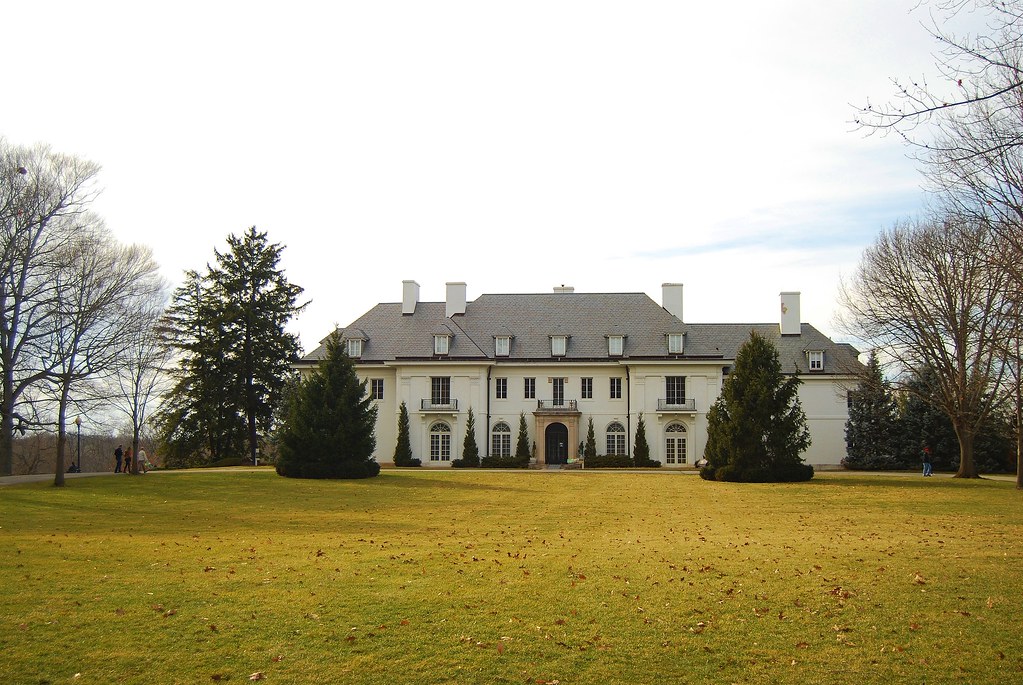Eli Lilly House Taken on Eli Lilly House Grounds. Inspired… Flickr