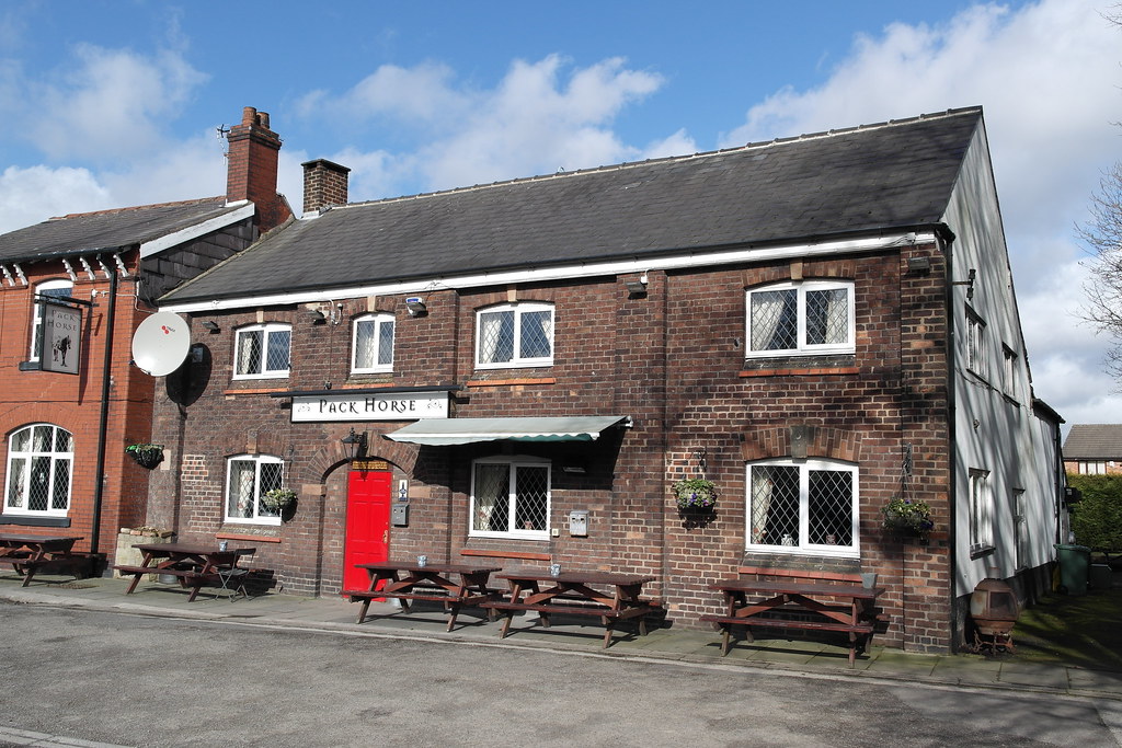 Culcheth, Pack Horse Inn, Lancs SAMSUNG CSC General Views Flickr