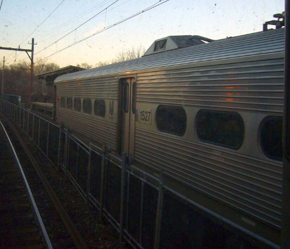 NJ Transit Arrow III 1527 R36 Coach Flickr