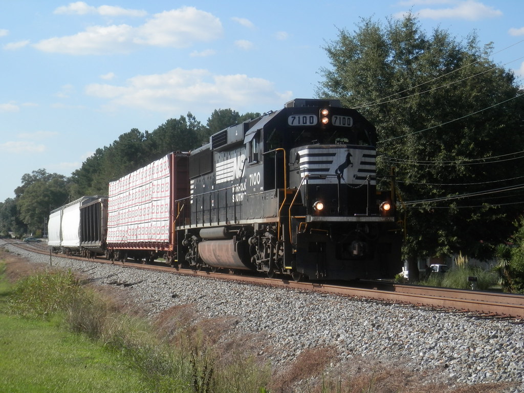 NS G66 in Whitesburg, GA A solo GP60 gets the job done, as… Flickr