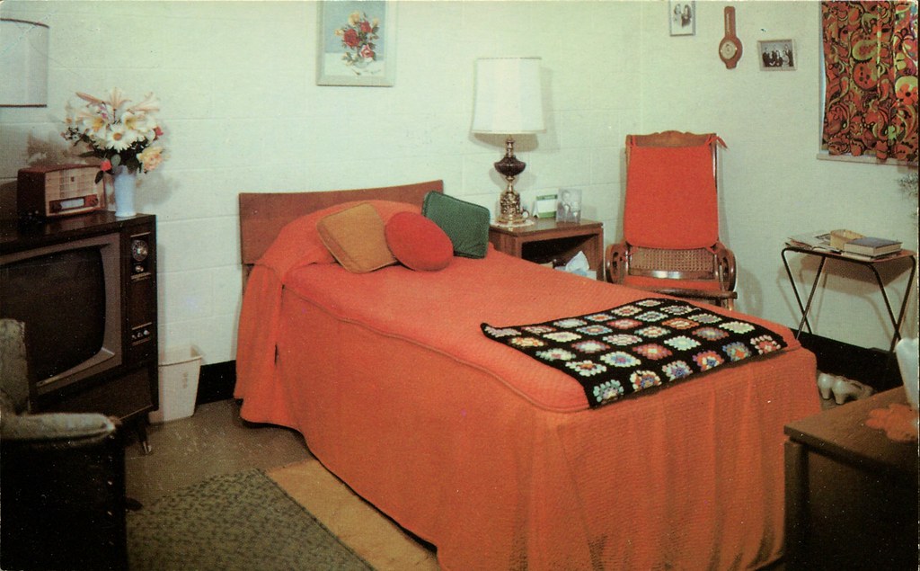 Albright Manor, United Church Senior Citizens' Home,Beamsv… Flickr