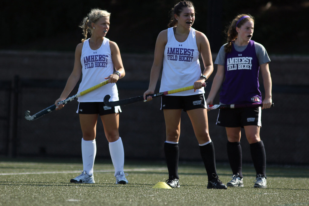 Field Hockey Practice The Amherst College field hockey tea… Flickr
