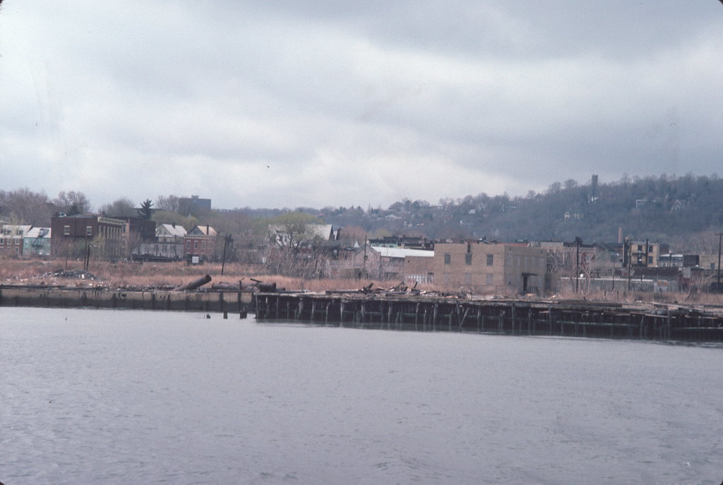 Stapleton waterfront bulkheads and piers 1984 New York City Economic