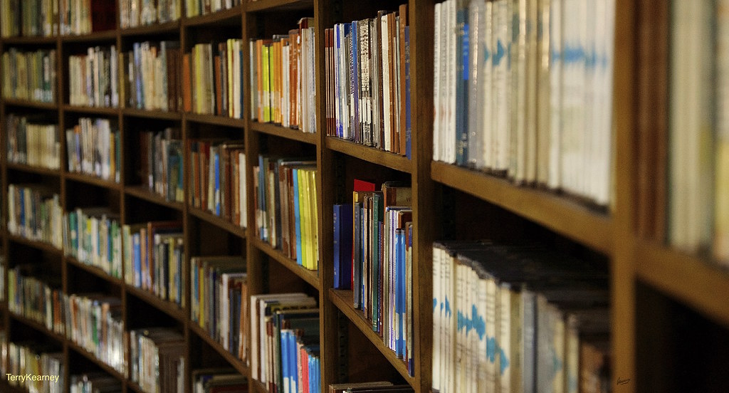 Books of Knowledge Picton Library Liverpool The Picton Rea… Flickr