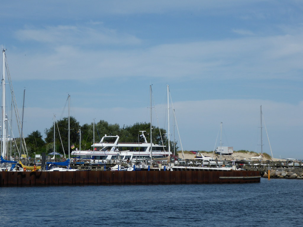 Hafenrundfahrt Rostock Warnemünde ( PercyGermany ᵀᴴᴱ ᴼᴿᴵᴳᴵᴻᴬᴸ