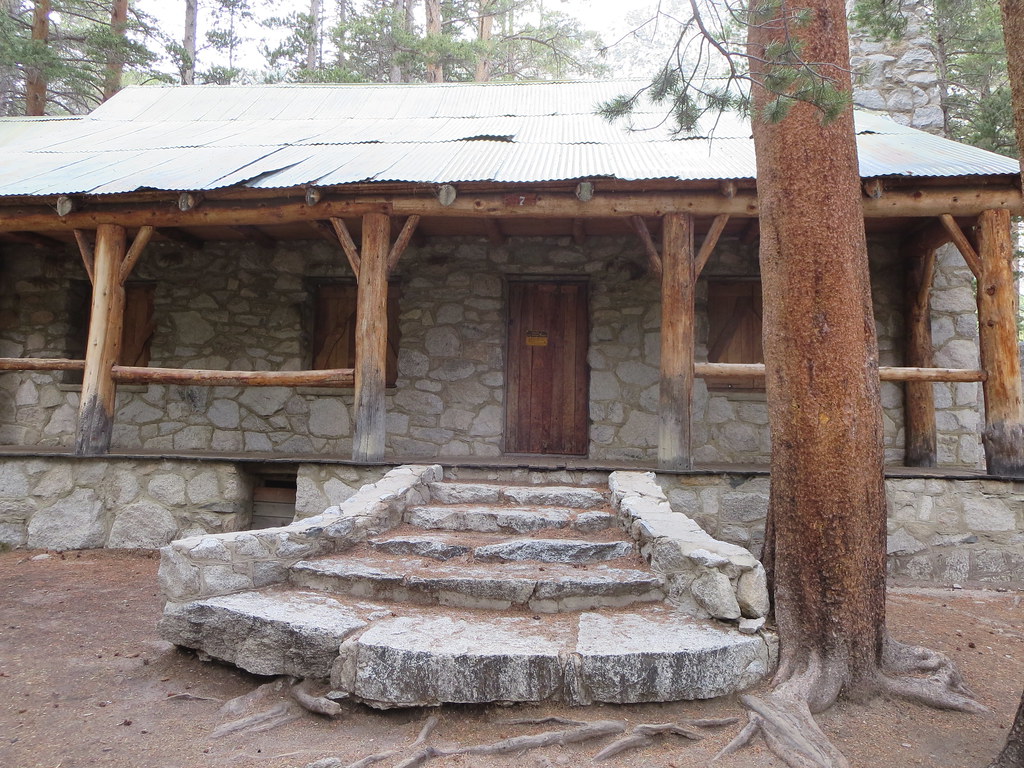 Lon Chaney cabin, Big Pine North Fork Trail, Big Pine CA (… Flickr