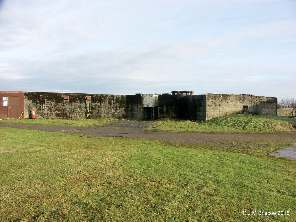 Limekilnburn WWII and Postwar Heavy AntiAircraft Gun Batt… Flickr