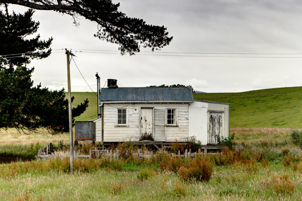 Old house, Ashley Downs, Otago, New Zealand A small cottag… Flickr