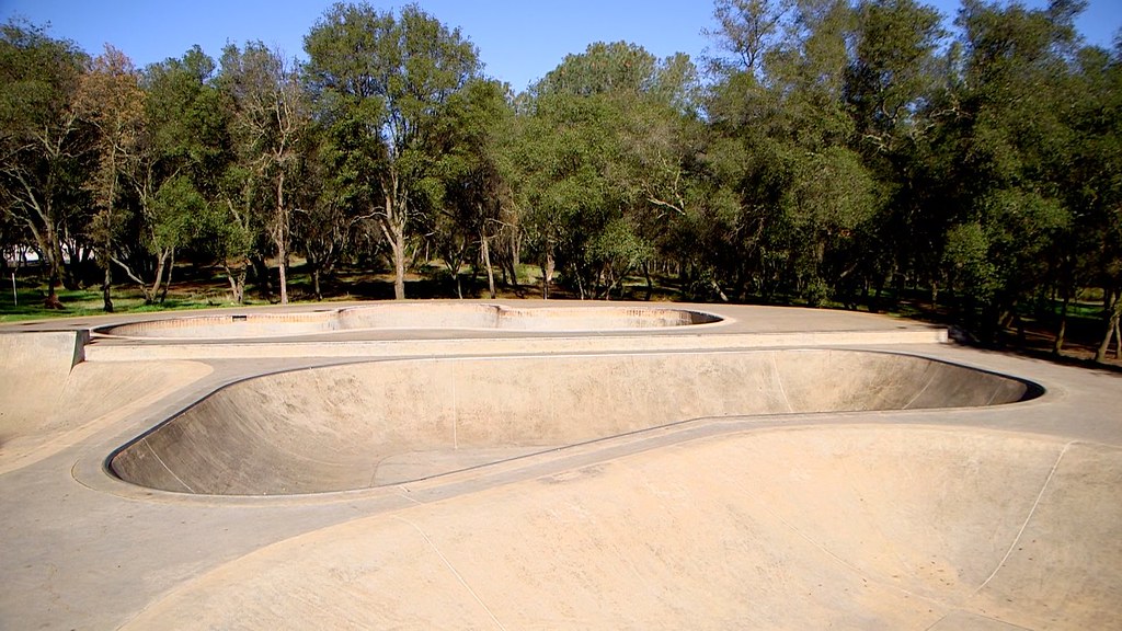 Ione Parks and Building105 Deborah Mackey Flickr