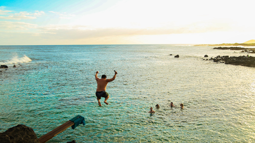11 BEST CLIFF JUMPING SPOTS ON OAHU, HAWAII Journey Era