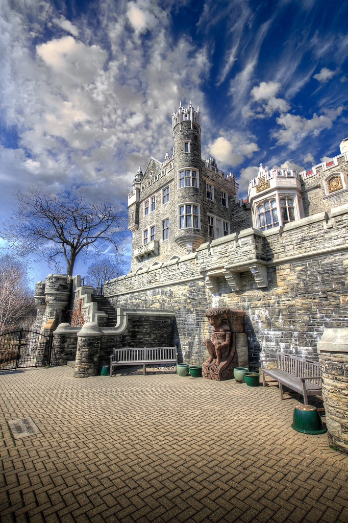 Casa Loma a photo on Flickriver