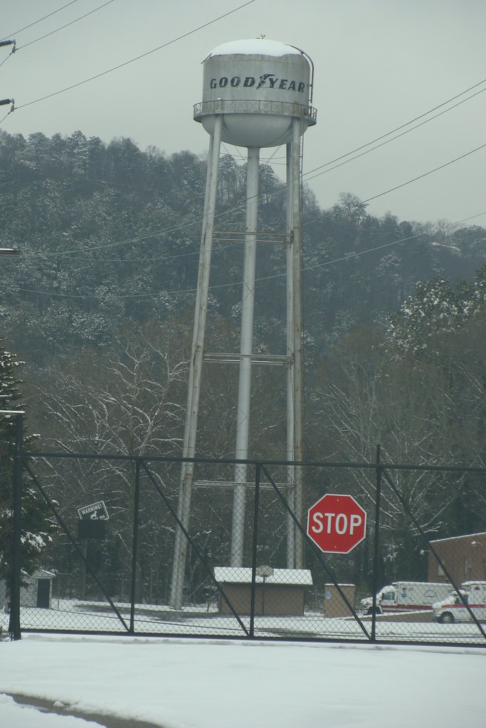 Goodyear Water TowerGadsden, Al. a photo on Flickriver
