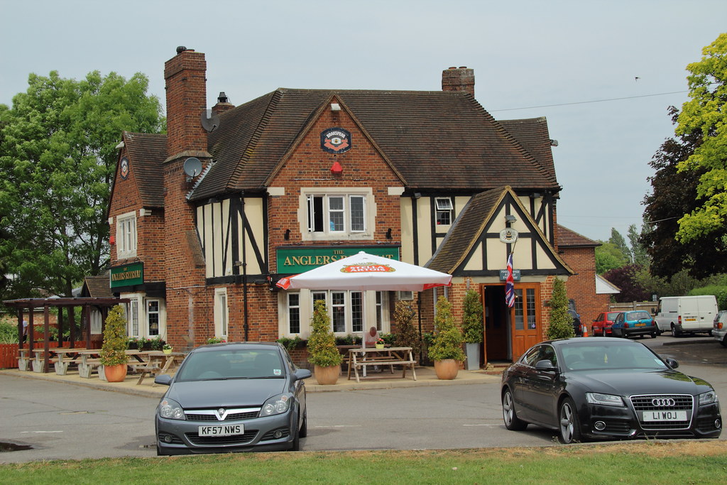 Anglers Retreat (7th May 2011) Currently undergoing a refu… Flickr