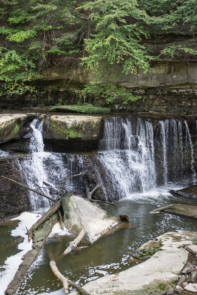 right falls Great Falls of Tinkers Creek Tim Evanson Flickr