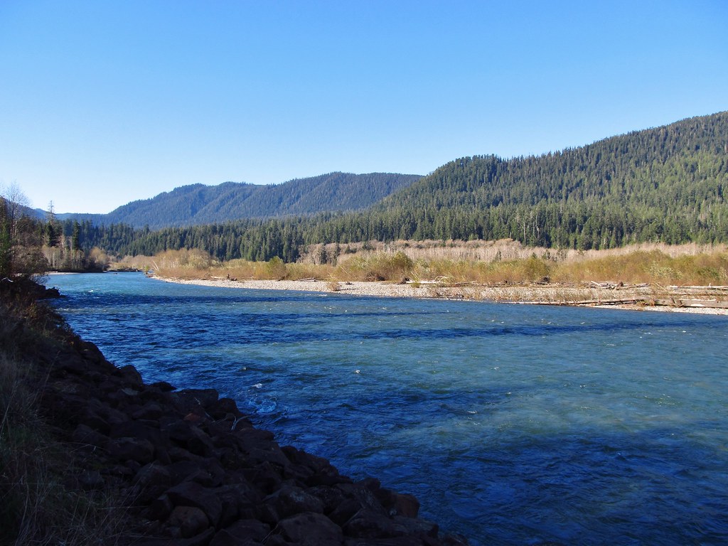 Lake Quinault, Washington Quinault River from South Shore … Flickr