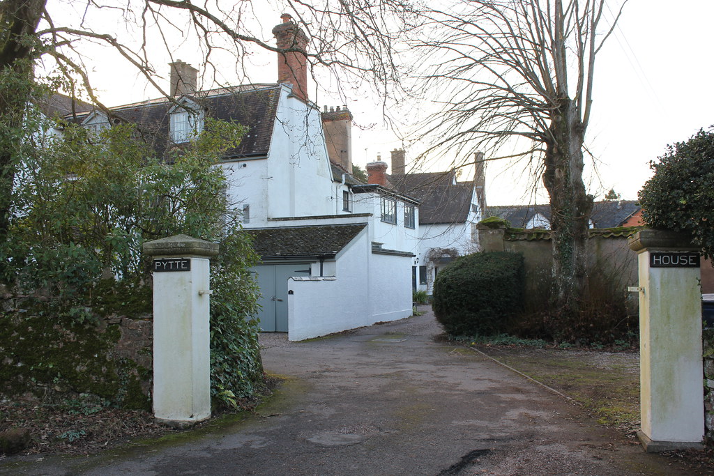 Ebford, Woodbury & Clyst St 037 Clyst St P… Flickr