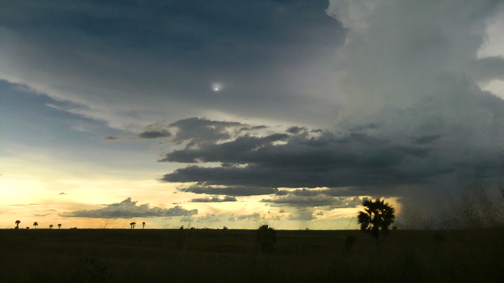 Third contact Video frame grab from a wide angle video at … Flickr